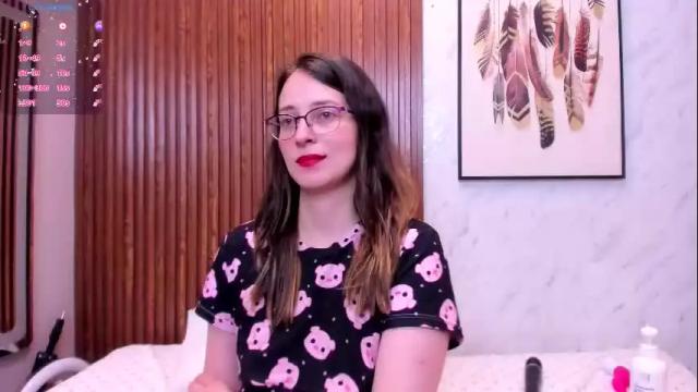 Image 2 of ambeerrwood_ Stream on Chaturbate on 1 month ago