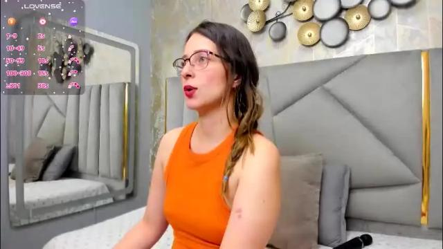 Thumbnail 1, ambeerrwood_'s Stream at Chaturbate, 1 month ago