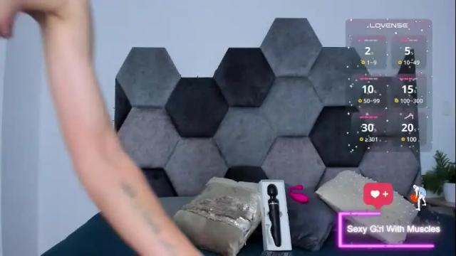 Image 7 of amber_adams_ Stream on Chaturbate on 1 month ago