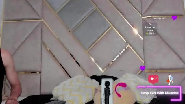 Thumbnail 1, amber_adams_'s Stream at Chaturbate, 1 month ago