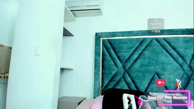 Image 8 of amber_adams_ Stream on Chaturbate on 24 days ago