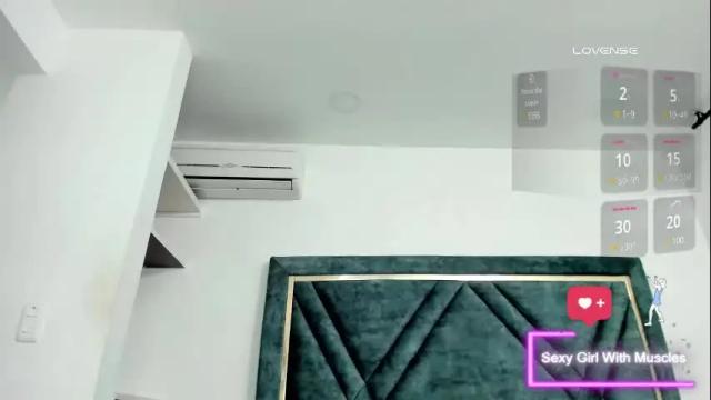 Image 11 of amber_adams_ Stream on Chaturbate on 21 days ago