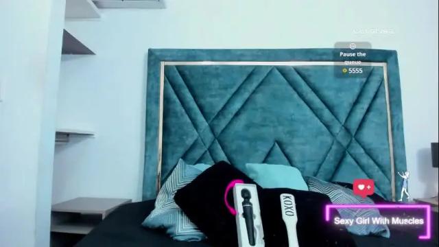 Image 7 of amber_adams_ Stream on Chaturbate on 13 days ago