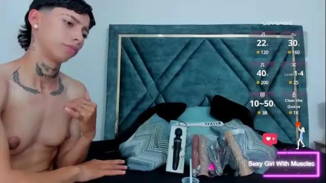 Image 12 of amber_adams_ Stream on Chaturbate on 12 days ago