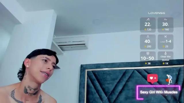 Image 2 of amber_adams_ Stream on Chaturbate on 12 days ago