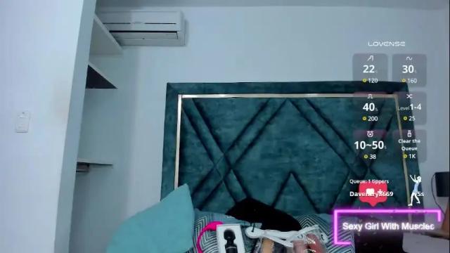 Image 10 of amber_adams_ Stream on Chaturbate on 6 days ago