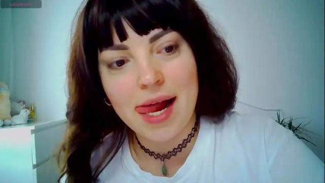 Image 10 of amber_art Stream on Chaturbate on 1 month ago