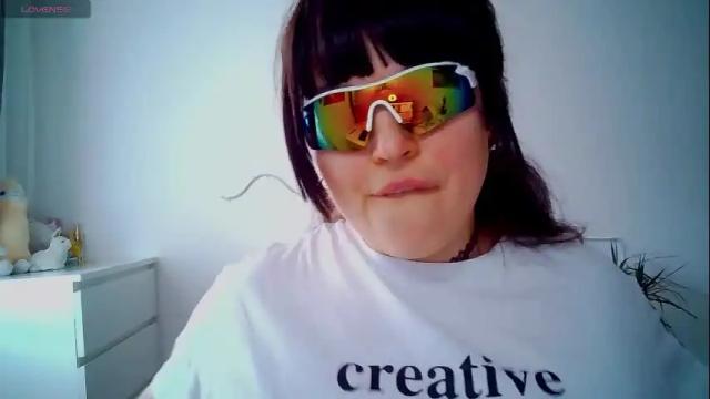 Image 7 of amber_art Stream on Chaturbate on 1 month ago