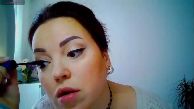 Image 3 of amber_art Stream on Chaturbate on 1 month ago