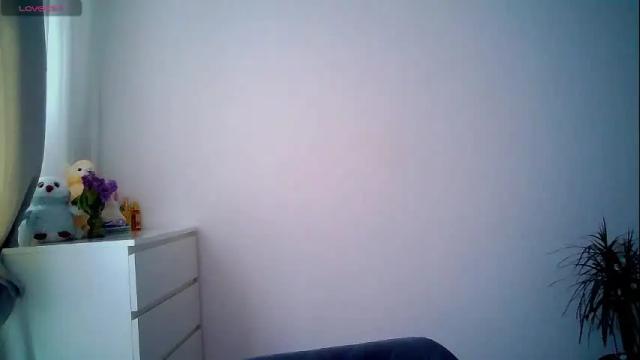 Image 6 of amber_art Stream on Chaturbate on 1 month ago