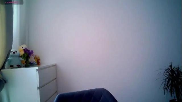 Image 7 of amber_art Stream on Chaturbate on 1 month ago