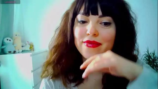 Image 3 of amber_art Stream on Chaturbate on 8 months ago