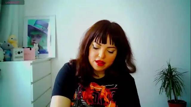 Image 4 of amber_art Stream on Chaturbate on 1 month ago