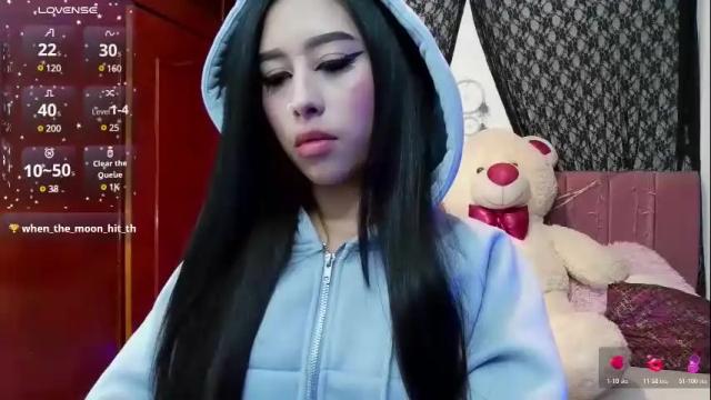 Image 2 of amber_astrom Stream on Chaturbate on 9 months ago