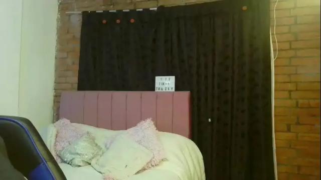 Image 11 of amber_astrom Stream on Chaturbate on 21 days ago