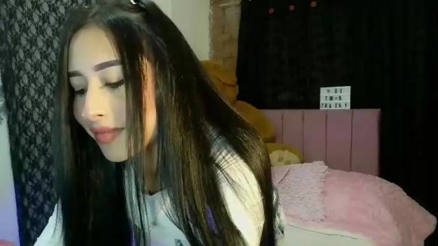 Image 11 of amber_astrom Stream on Chaturbate on 19 days ago