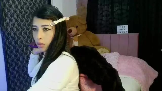 Image 3 of amber_astrom Stream on Chaturbate on 19 days ago