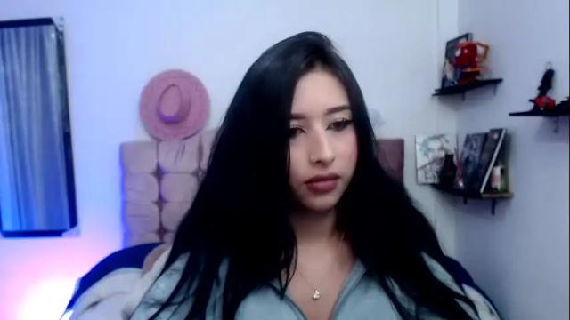 Image 7 of amber_astrom Stream on Chaturbate on 7 months ago