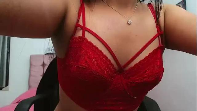 Image 7 of amber_astrom Stream on Chaturbate on 6 months ago