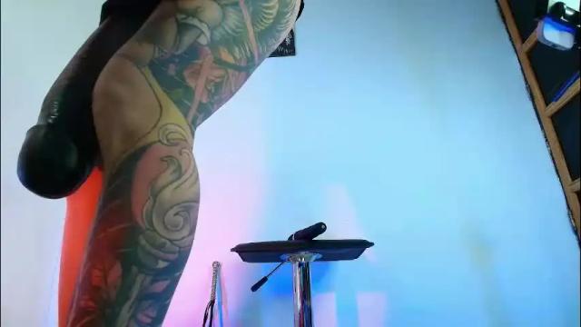 Image 4 of amber_blair Stream on Chaturbate on 2 months ago