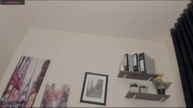 Image 6 of amber_bonny Stream on Chaturbate on 16 months ago
