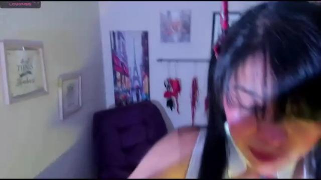 Image 6 of amber_bonny Stream on Chaturbate on 15 months ago