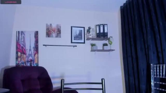 Image 12 of amber_bonny Stream on Chaturbate on 14 months ago