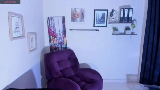 Image 7 of amber_bonny Stream on Chaturbate on 14 months ago