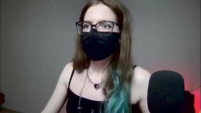 Image 3 of amber_candyfloss Stream on Chaturbate on 28 days ago