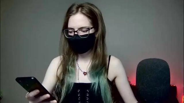 Image 2 of amber_candyfloss Stream on Chaturbate on 2 months ago