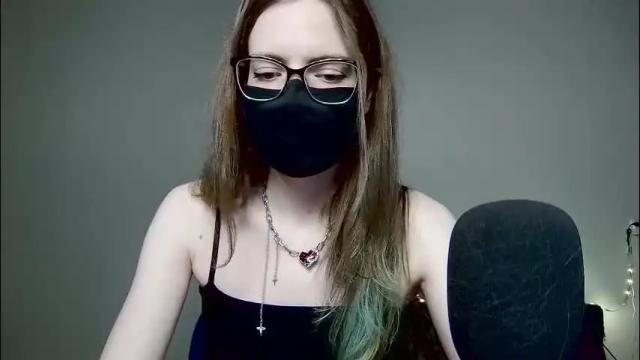Image 2 of amber_candyfloss Stream on Chaturbate on 1 month ago