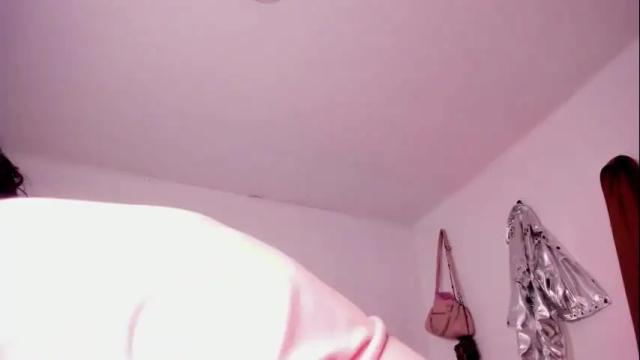 Image 8 of amber_demons Stream on Chaturbate on 1 month ago