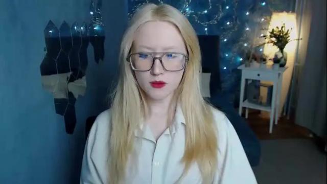Image 4 of amber_flynn Stream on Chaturbate on 1 month ago