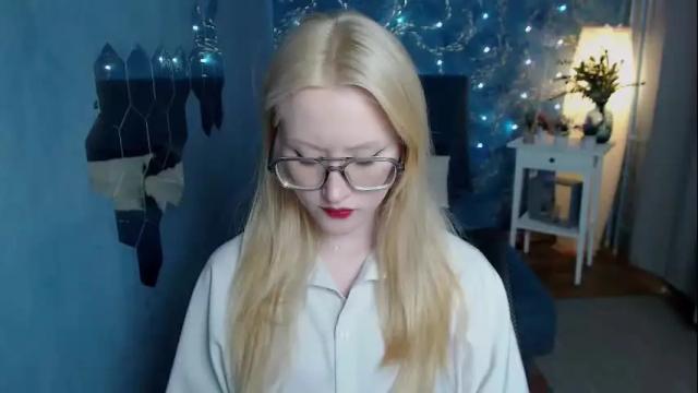 Image 7 of amber_flynn Stream on Chaturbate on 1 month ago