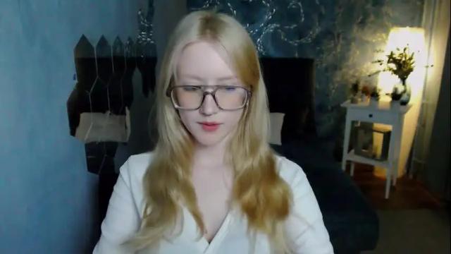 Image 4 of amber_flynn Stream on Chaturbate on 1 month ago