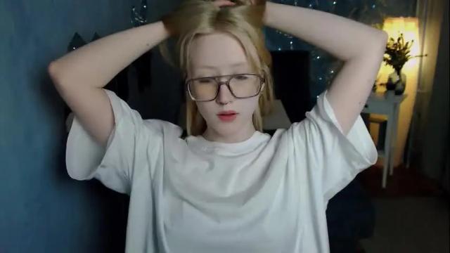 Image 7 of amber_flynn Stream on Chaturbate on 1 month ago