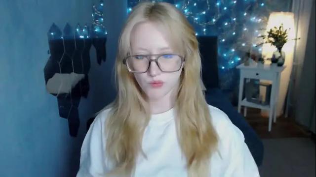 Image 8 of amber_flynn Stream on Chaturbate on 1 month ago