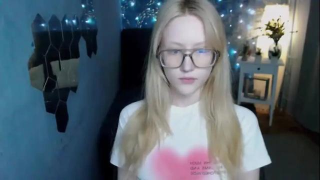 Image 6 of amber_flynn Stream on Chaturbate on 1 month ago