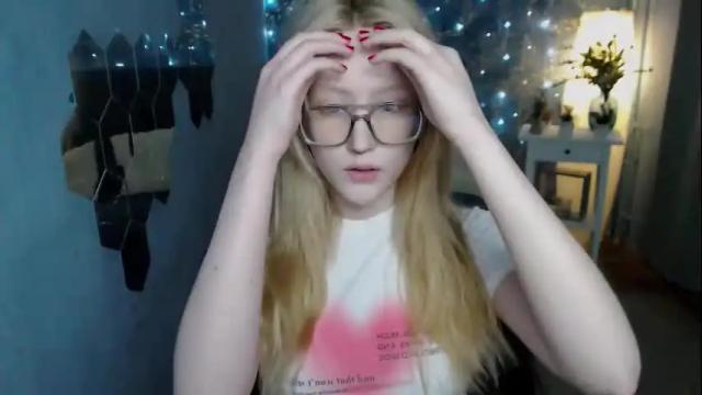 Image 8 of amber_flynn Stream on Chaturbate on 1 month ago