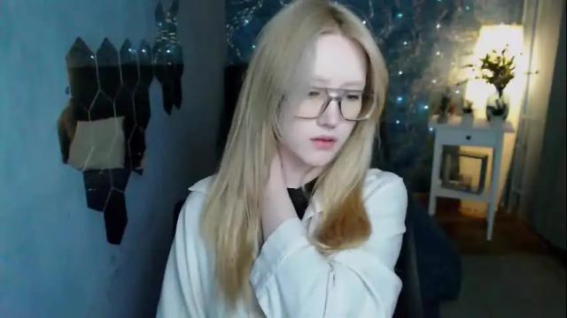Image 11 of amber_flynn Stream on Chaturbate on 1 month ago