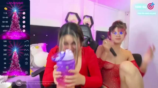 Image 8 of amber_hiill Stream on Chaturbate on 18 months ago