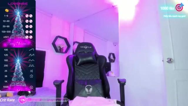 Image 10 of amber_hiill Stream on Chaturbate on 17 months ago