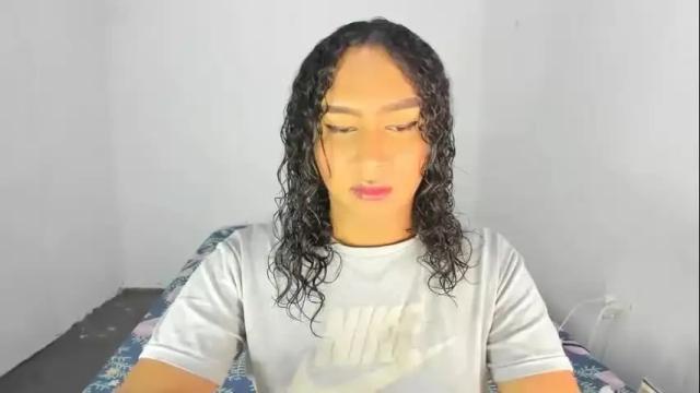 Image 12 of amber_lee20 Stream on Chaturbate on 1 month ago