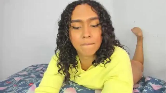 Image 10 of amber_lee20 Stream on Chaturbate on 29 days ago