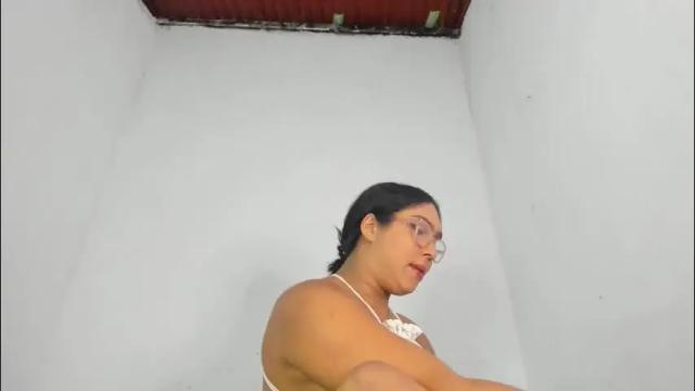 Thumbnail 3, amber_lee20's Stream at Chaturbate, 1 month ago