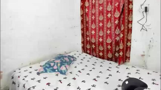 Image 3 of amber_lee20 Stream on Chaturbate on 21 days ago