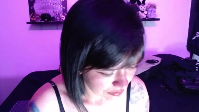 Image 8 of amber_rouss Stream on Chaturbate on 18 months ago