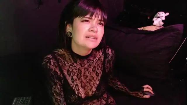 Image 12 of amber_rouss Stream on Chaturbate on 3 months ago