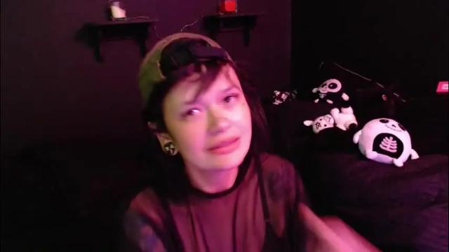 Image 12 of amber_rouss Stream on Chaturbate on 22 days ago