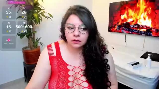 Image 2 of amber_sexy14 Stream on Chaturbate on 2 months ago